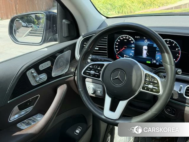 Mercedes-Benz GLS 2021 Черный из Китая