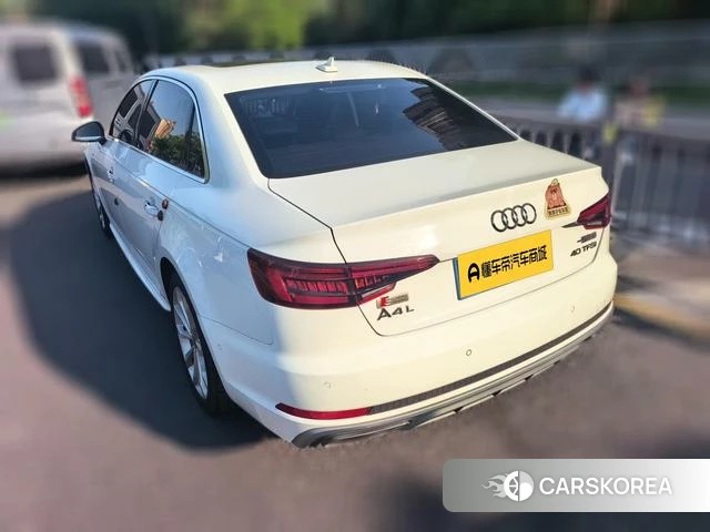 Audi A4L 2019 Белый из Китая