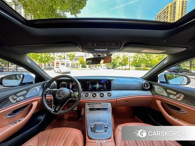 Mercedes-Benz CLS 2023 Белый из Китая