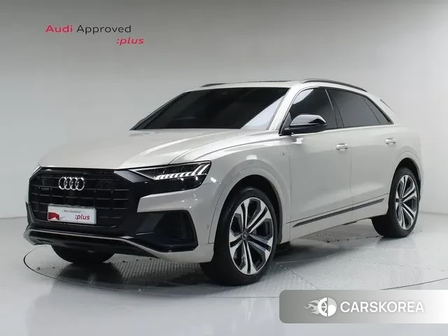 Audi Q8 (4M) 2023 Жемчужный цвет из Кореи