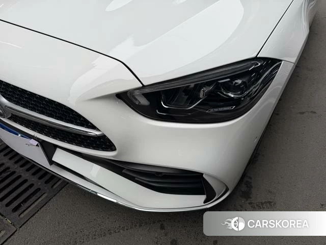 Mercedes-Benz Class C 2024 Белый из Китая