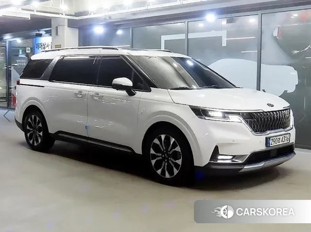 Kia Carnival 4th generation 2020 Белый из Кореи
