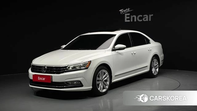 Volkswagen The New Passat 2018 Белый из Кореи