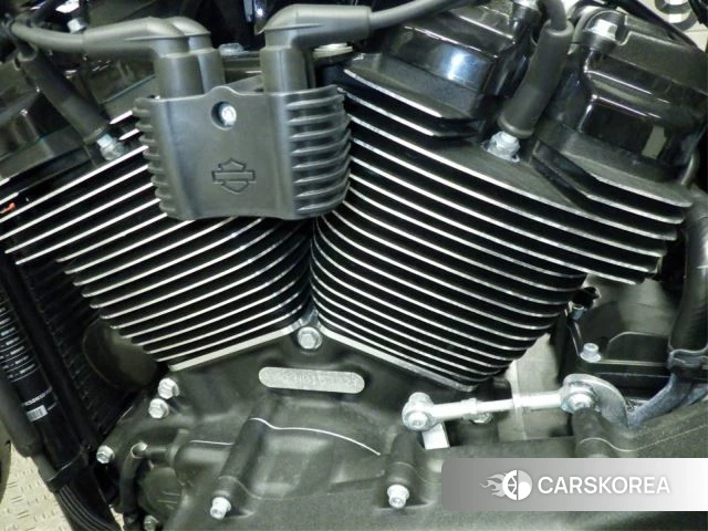 Engine photo