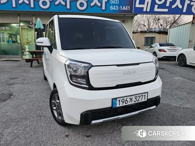 Kia The New Kia Ray 2023 Белый из Кореи