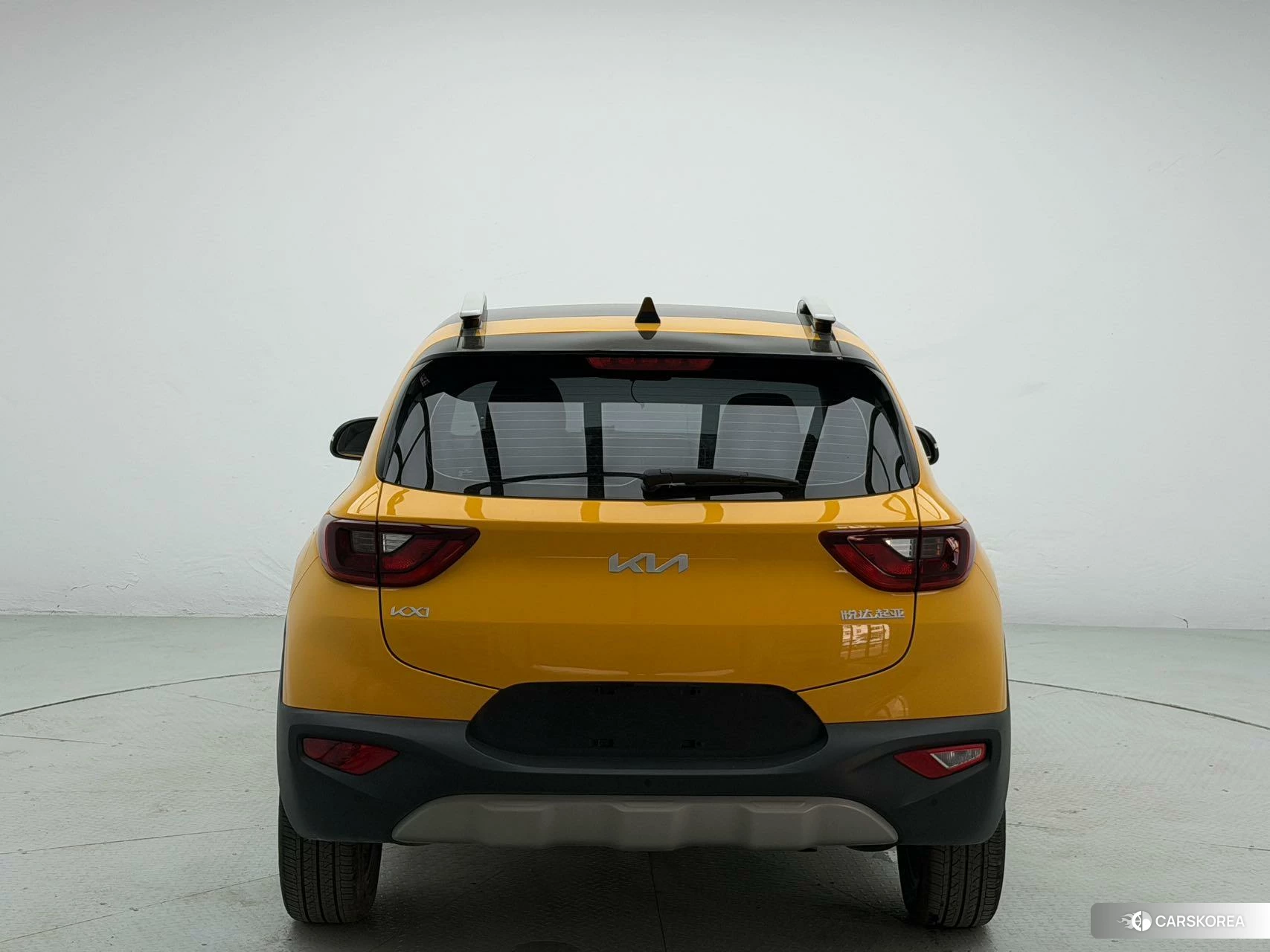 Kia Yi Ran 2021 Желтый из Китая