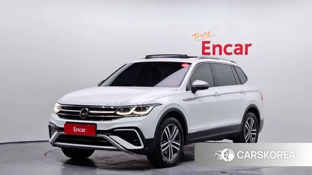 Volkswagen Tiguan Allspace 2022 Белый из Кореи