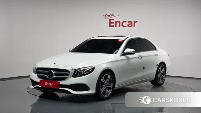 Mercedes-Benz E-Class W213 2020 Белый из Кореи