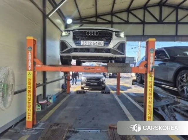 Audi Q2 2023 Белый из Кореи