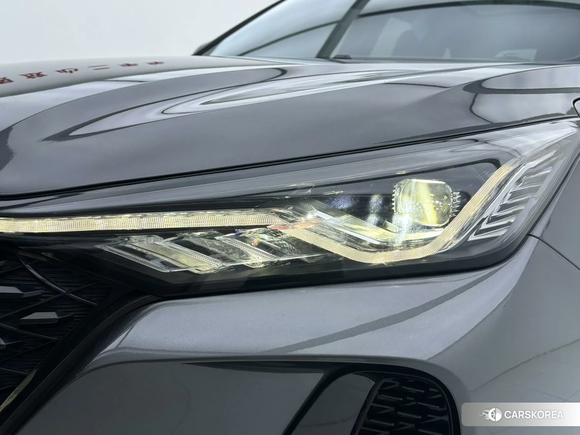 Chang'an CS75 PLUS 2019 Темно-серый из Китая