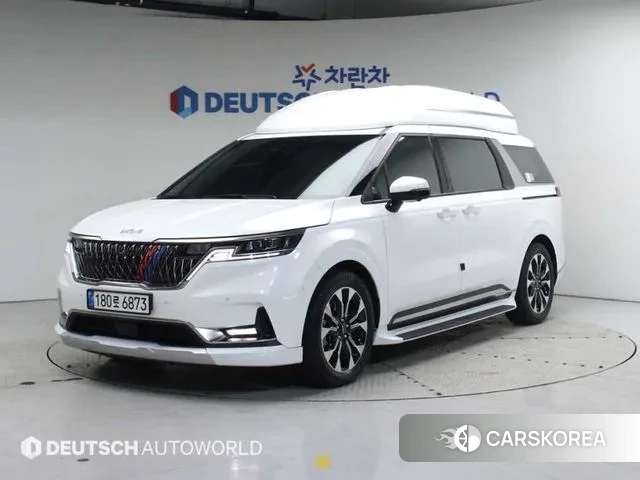 Kia Carnival 4th generation 2023 Белый из Кореи
