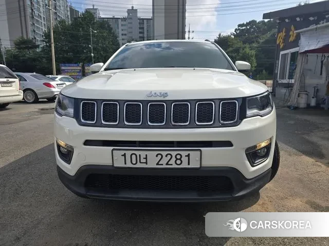 Jeep Compass 2nd Generation 2018 Белый из Кореи