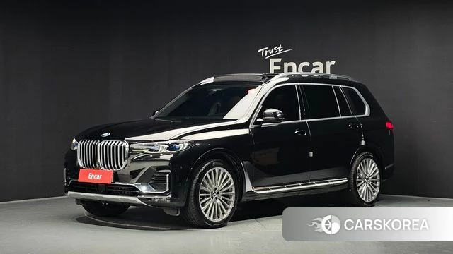 BMW X7 (G07) 2021 Черный из Кореи