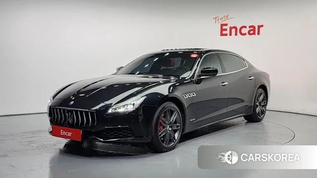 Maserati Quattroporte 2020 Черный из Кореи