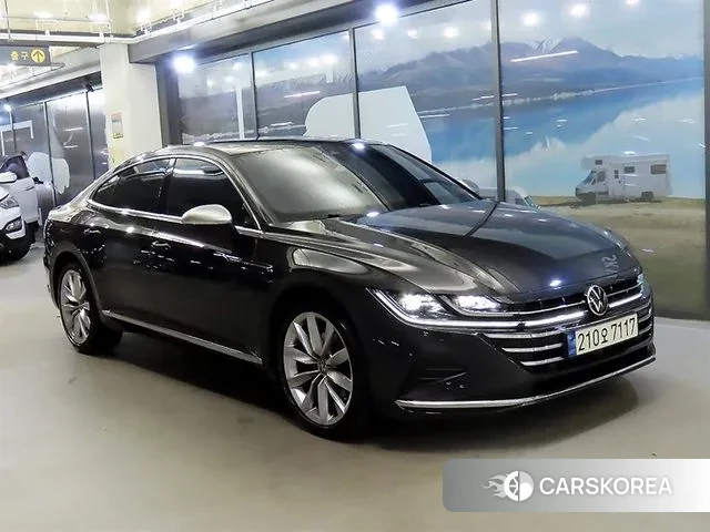 Volkswagen Arteon 2023 Серый из Кореи