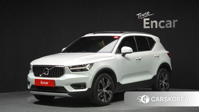 Volvo XC40 2021 Белый из Кореи