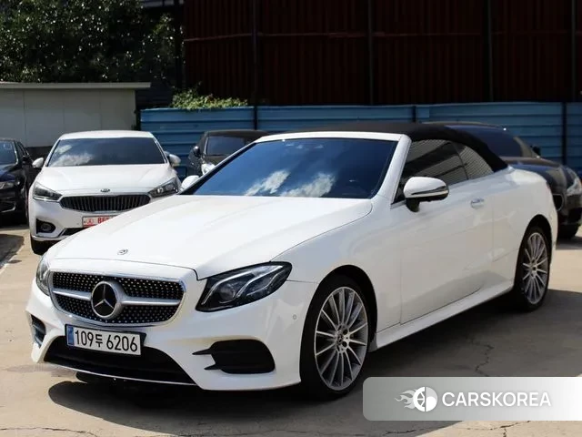 Mercedes-Benz E-Class W213 2018 Белый из Кореи