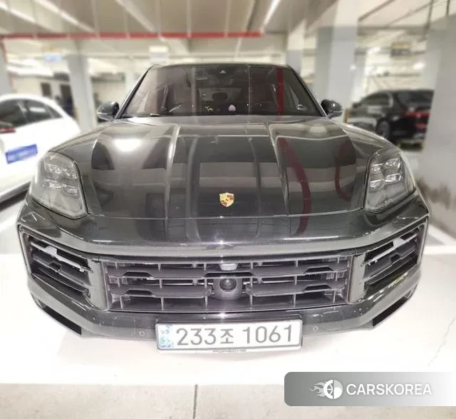 Porsche Cayenne (PO536) 2024 Черный из Кореи