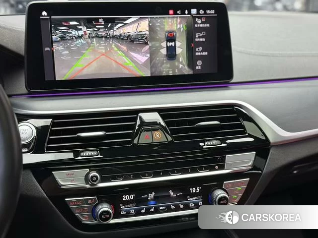 BMW 5 series 2023 Черный из Китая
