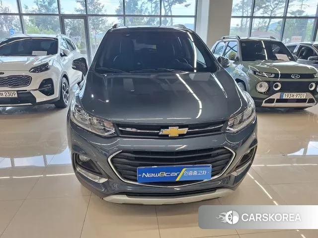 Chevrolet (GM Daewoo) The New Trax 2020 Серебристо-серый из Кореи