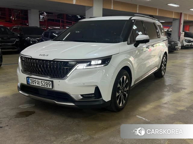 Kia Carnival 4th generation 2023 Белый из Кореи