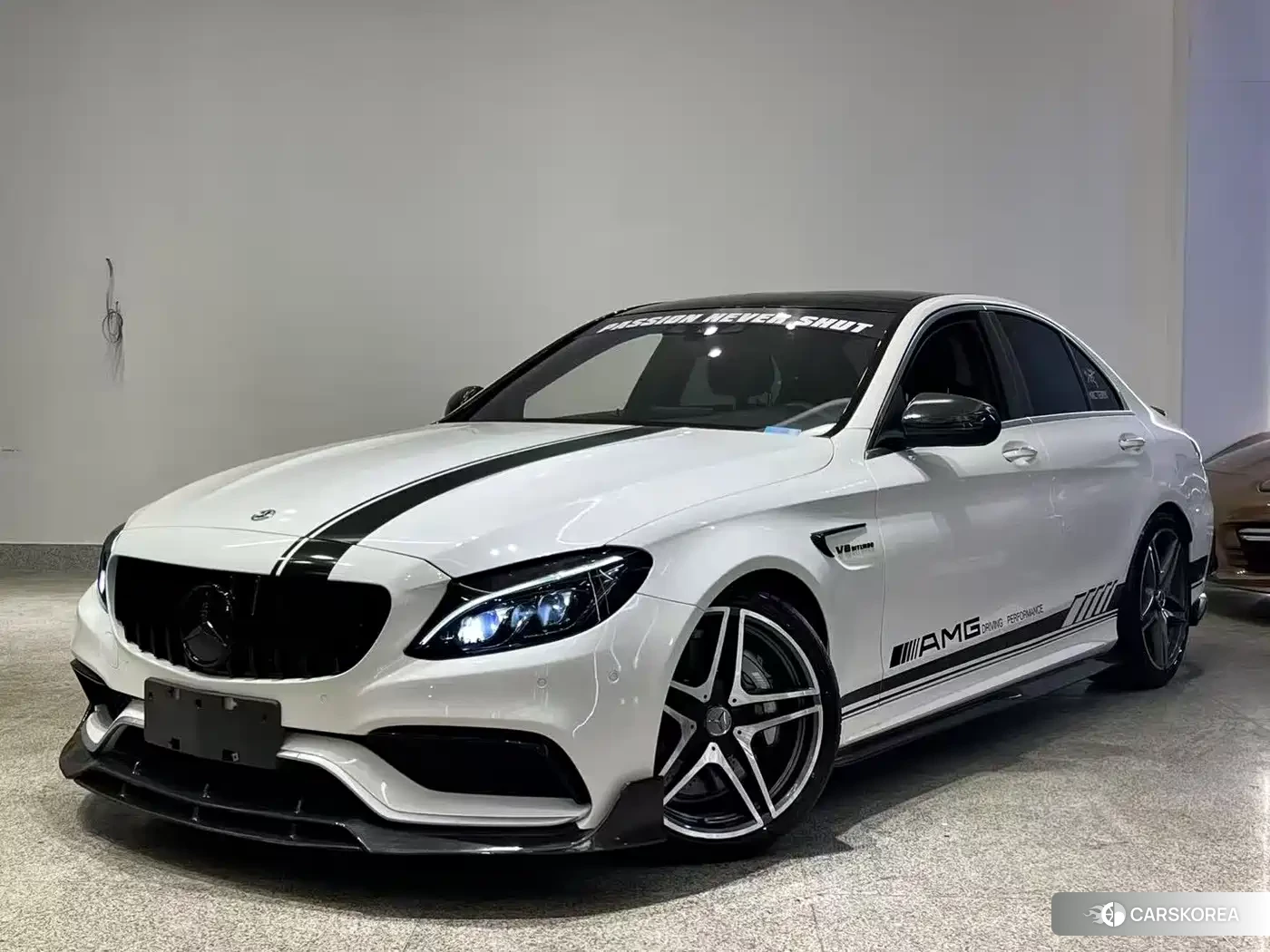 Mercedes-Benz C-class AMG 2019 Белый из Китая