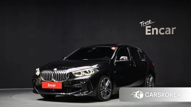 BMW 1 Series (F40) 2022 Черный из Кореи