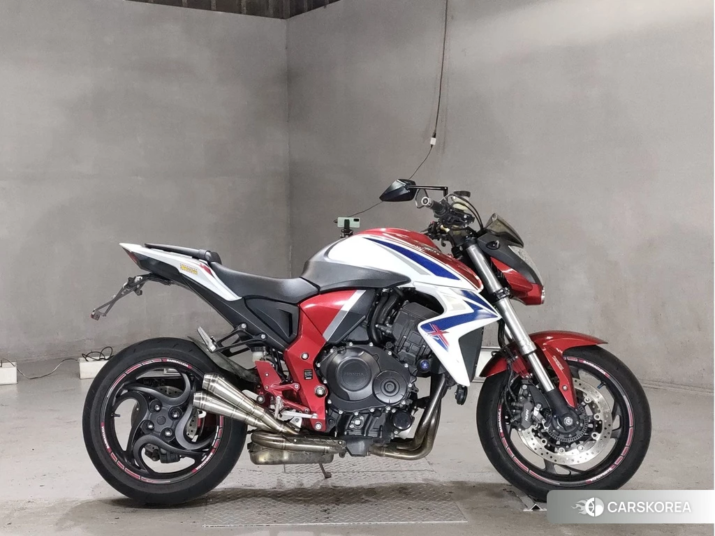 Проданный Honda CB1000R 2016 из Японии, фото 2