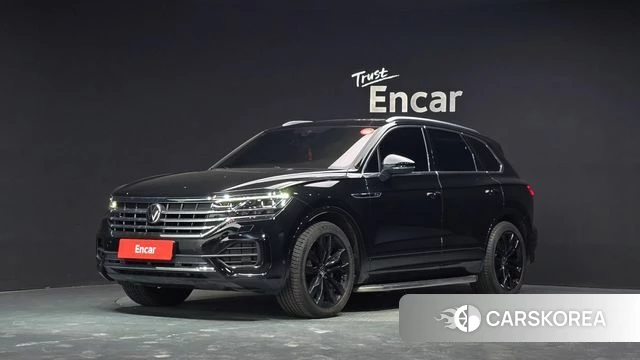 Volkswagen Touareg 3rd generation 2023 Черный из Кореи