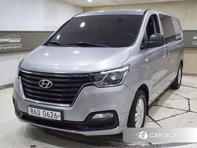 Hyundai The New Grand Starex 2018 Серебряный из Кореи