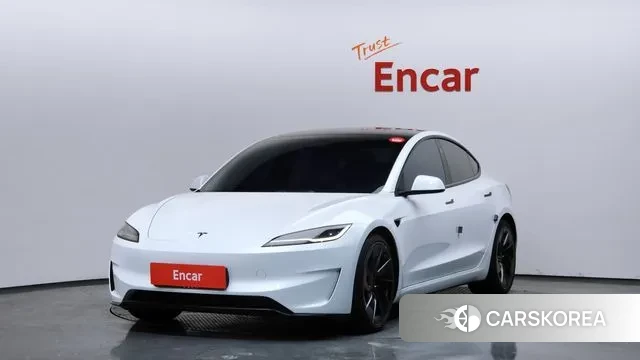 Tesla Model 3 2024 Белый из Кореи