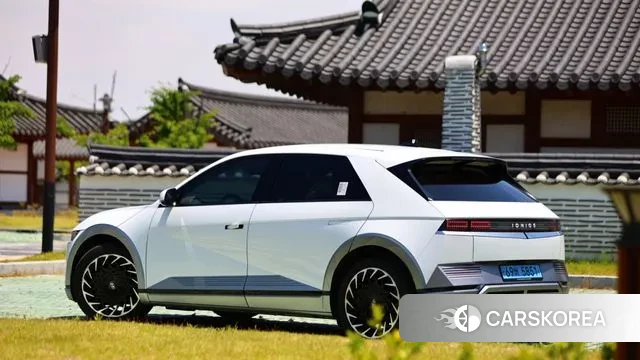 Hyundai Ionic 5 2022 Белый из Кореи