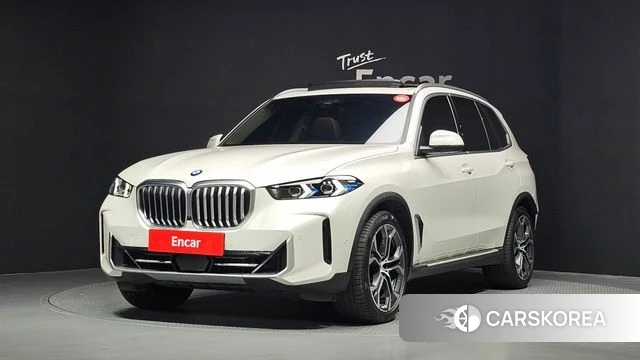 BMW X5 (G05) 2023 Белый из Кореи