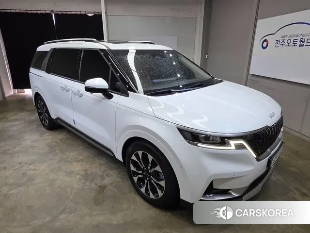 Kia Carnival 4th generation 2022 Белый из Кореи