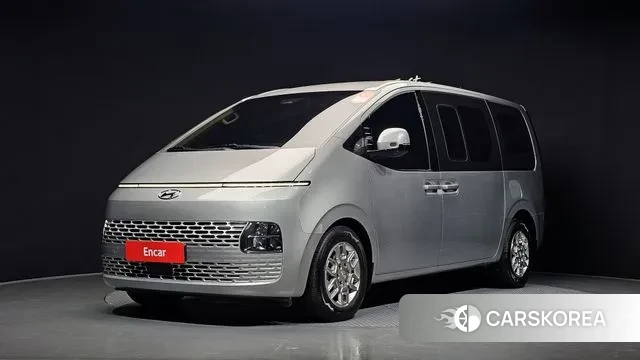 Hyundai Staria 2021 Серебряный из Кореи