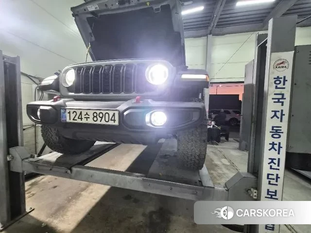 Jeep Wrangler (JL) 2024 Зеленый из Кореи