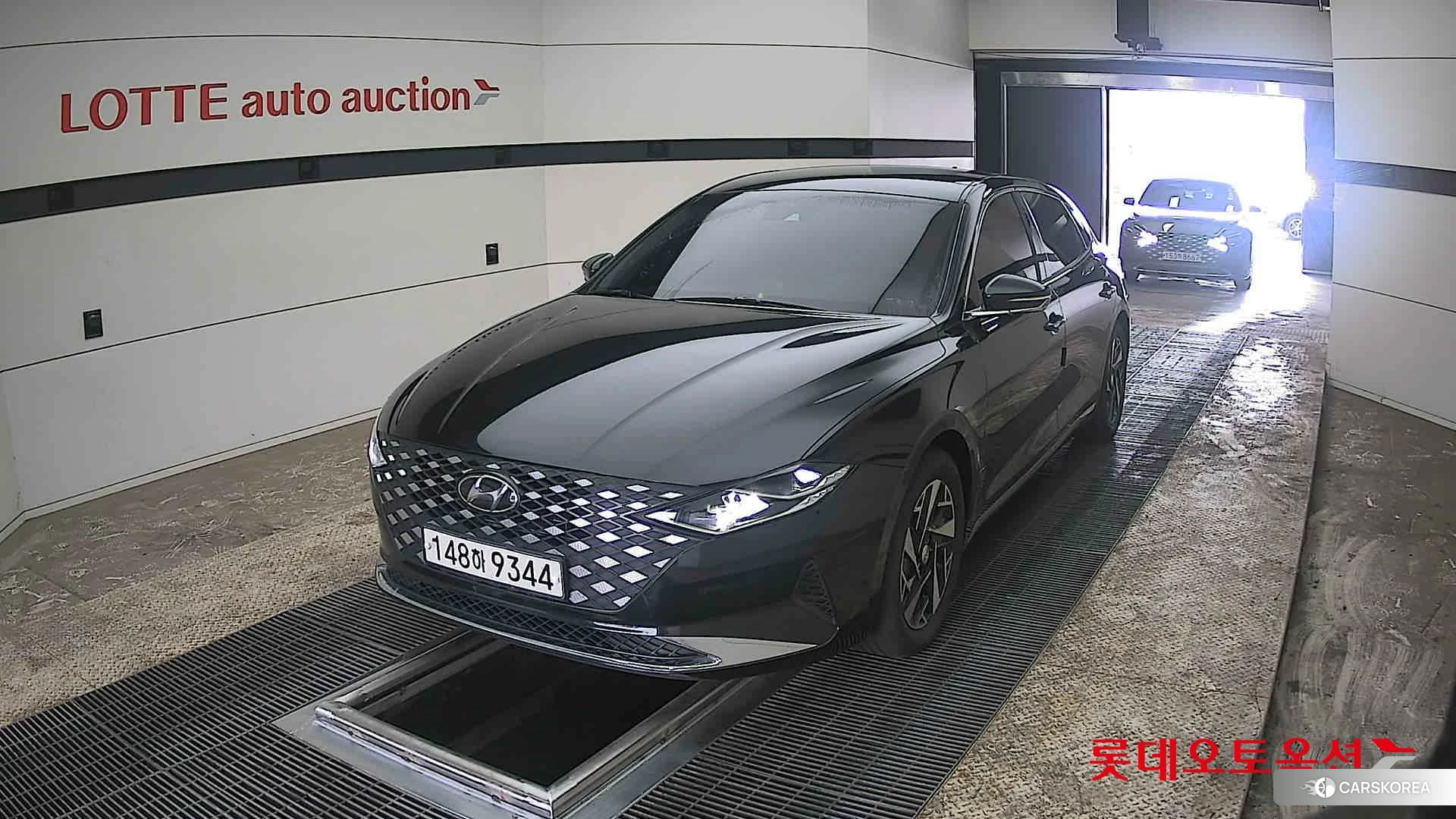 Hyundai Grandeur Hybrid 2022 Midnight Black Pearl из Кореи