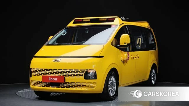 Hyundai Staria 2022 Желтый из Кореи