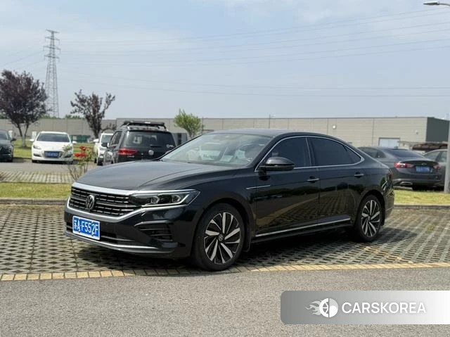 Volkswagen Passat 2022 Черный из Китая