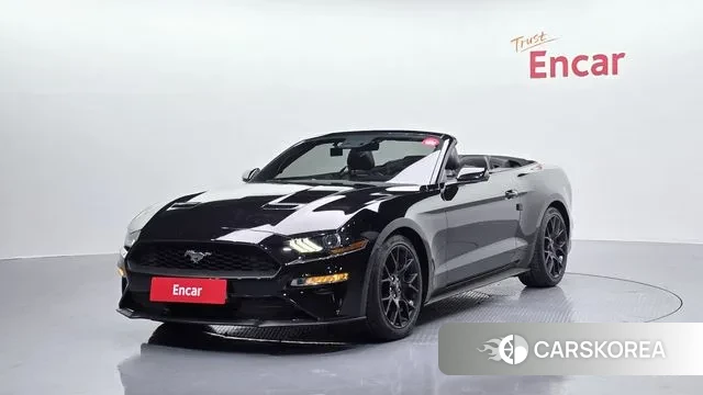 Ford Mustang 2019 Черный из Кореи
