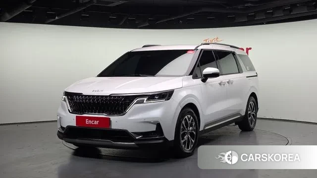 Kia Carnival 4th generation 2023 Белый из Кореи