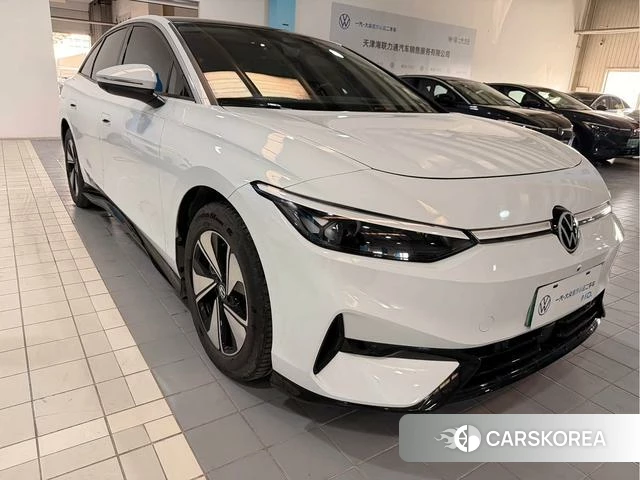 Volkswagen ID.7 VIZZION 2024 Белый из Китая