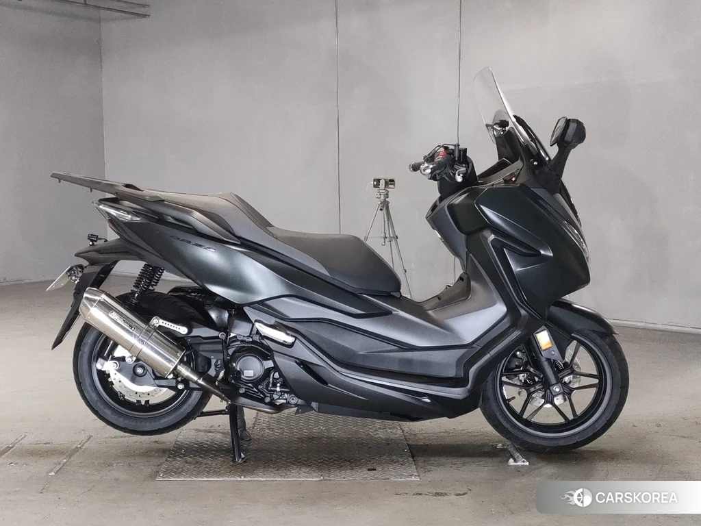 Проданный Honda FORZA 2018 из Японии, фото 2