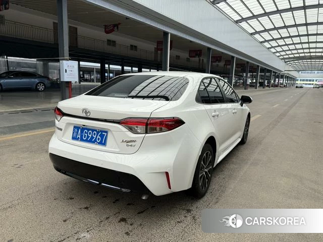 Toyota Lei Ling 2023 Белый из Китая