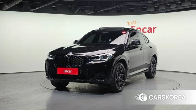 BMW X4 (G02) 2023 Черный из Кореи