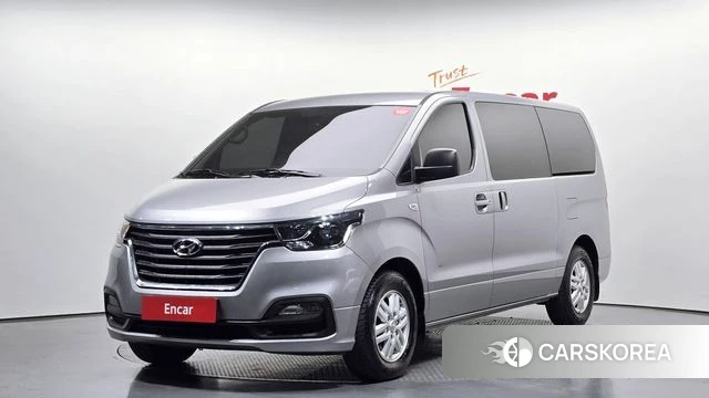 Hyundai The New Grand Starex 2019 Серебристо-серый из Кореи