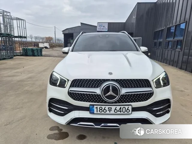 Mercedes-Benz GLE-Class W167 2021 Белый из Кореи