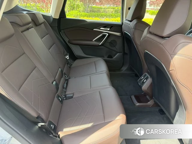 BMW iX1 2025 Белый из Китая
