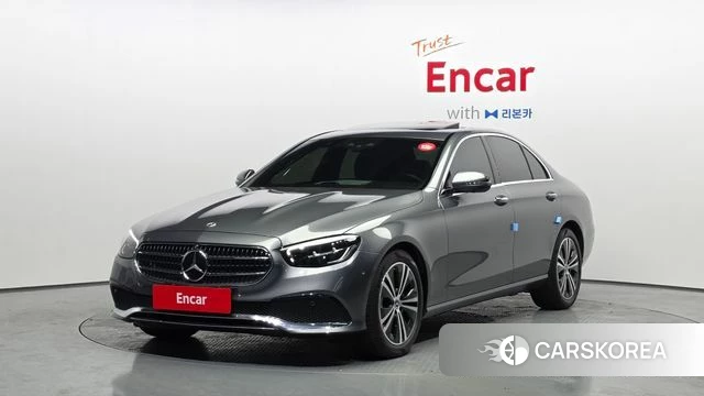 Mercedes-Benz E-Class W213 2022 Серый из Кореи