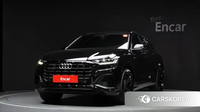 Audi Q8 (4M) 2023 Черный из Кореи